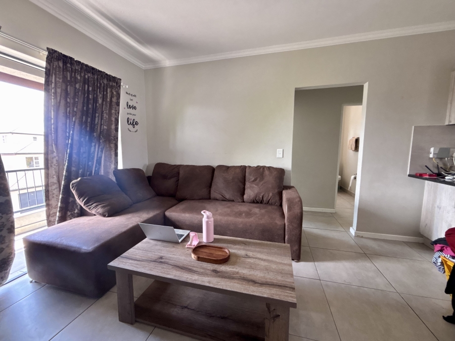 To Let 2 Bedroom Property for Rent in Brackenfell South Western Cape